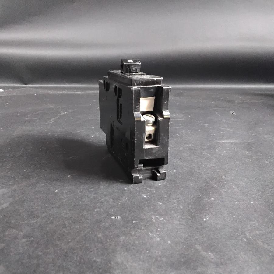 Used SIEMENS BQ1B020-U CIRCUIT BREAKER ($17 OBO)