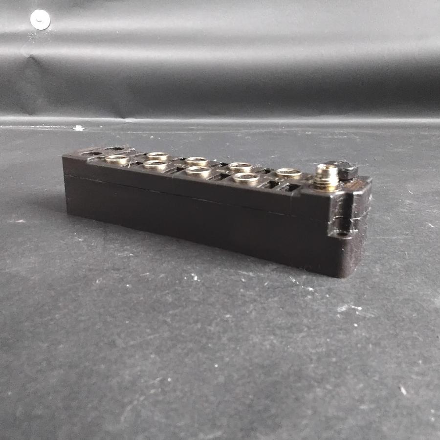 Used BECKHOFF IE101-0000 EXTENSION BLOCK ($55 OBO)