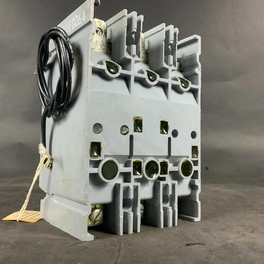 Used WESTINGHOUSE HFB3100 CIRCUIT BREAKER ($70 OBO)