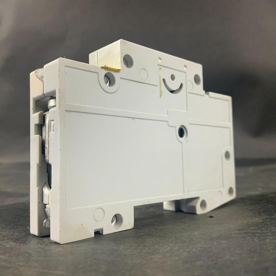 Used SIEMENS 5SX21-D10 CIRCUIT BREAKER ($15 OBO)