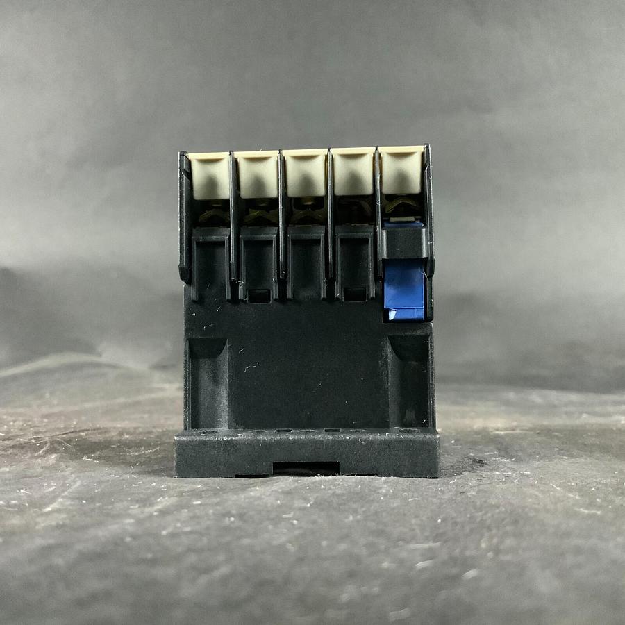 TELEMECANIQUE LP4K-0901 CONTACTOR ($30 OBO)