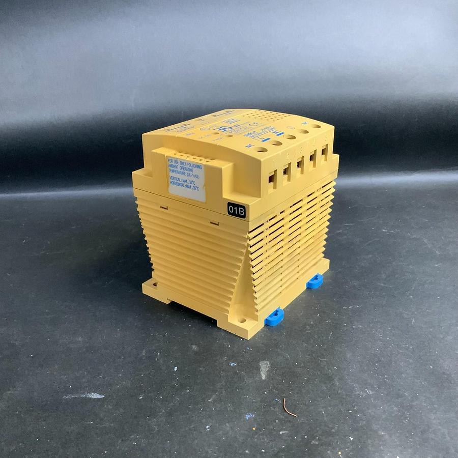 Used IDEC IZUMI PS5R-C24 POWER SUPPLY ($15 OBO)