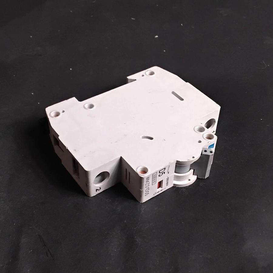 Used EATON WMZS1D05 MINIATURE CIRCUIT BREAKER ($8.50 OBO)
