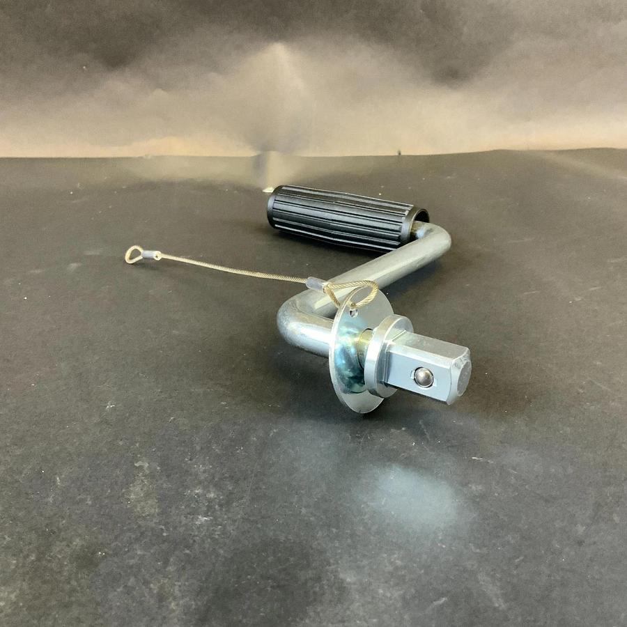 07-000094-00 E-BIKE TRAILER CRANK FOR URB-E E-BIKE ($10 OBO)