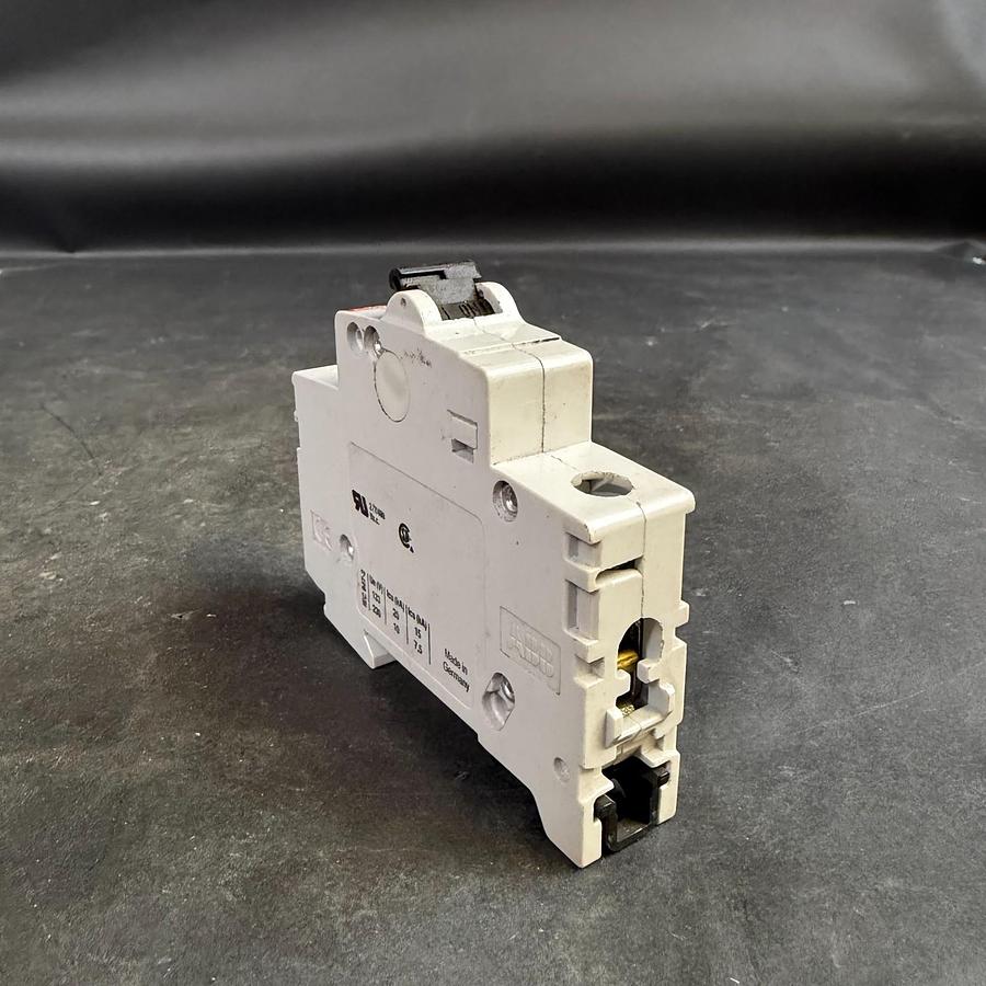 Used ABB S201 K5A CIRCUIT BREAKER ($19 OBO)