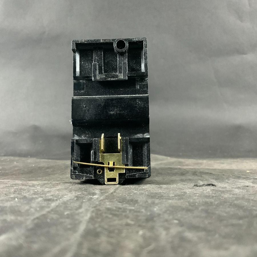 Used TELEMECANIQUE GV1-M06 CIRCUIT BREAKER ($30 OBO)