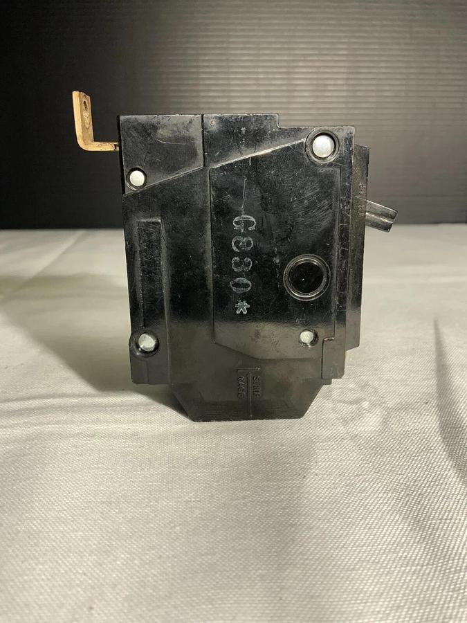 GENERAL ELECRIC THQB1130 30 A ($19.99 OBO)