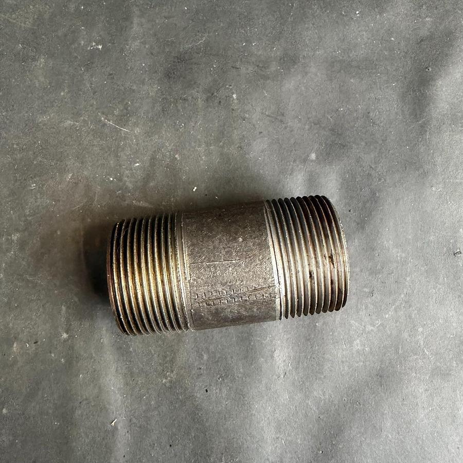 Used MSC 1-1/4X3 BLK SCH40 WELDED NIPPLE