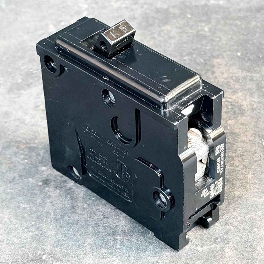 Used ITE 15 Amp 1 Pole Circuit Breaker Type EQ-B