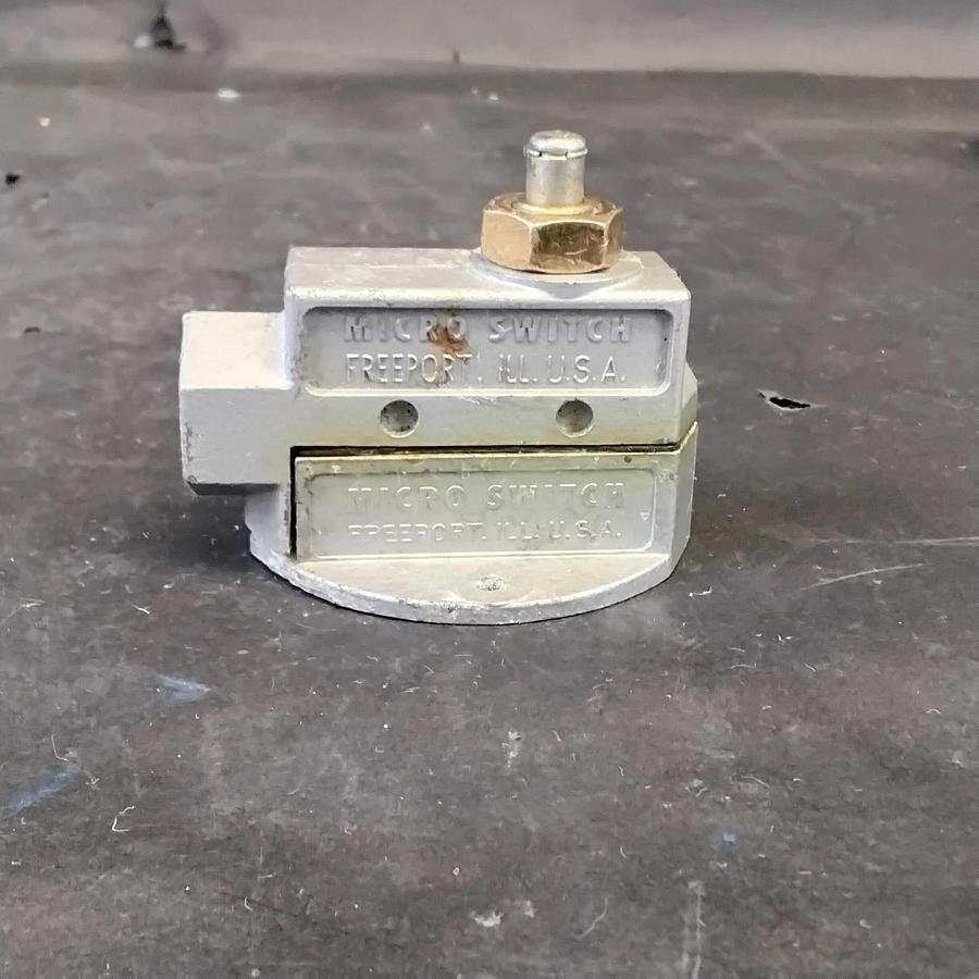 Used MICRO SWITCH B2V6-2RQ LIMIT SWITCH ($20 OBO)