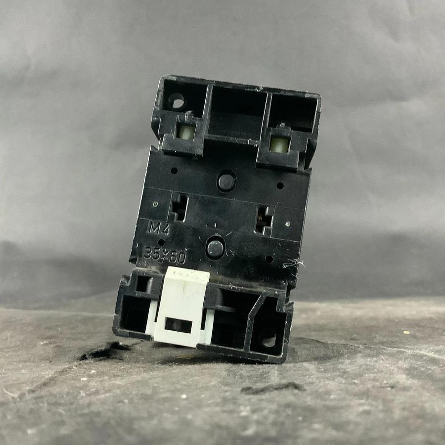 Used KLOCKNER MOELLER DIL00M CONTACTOR ($35 OBO)