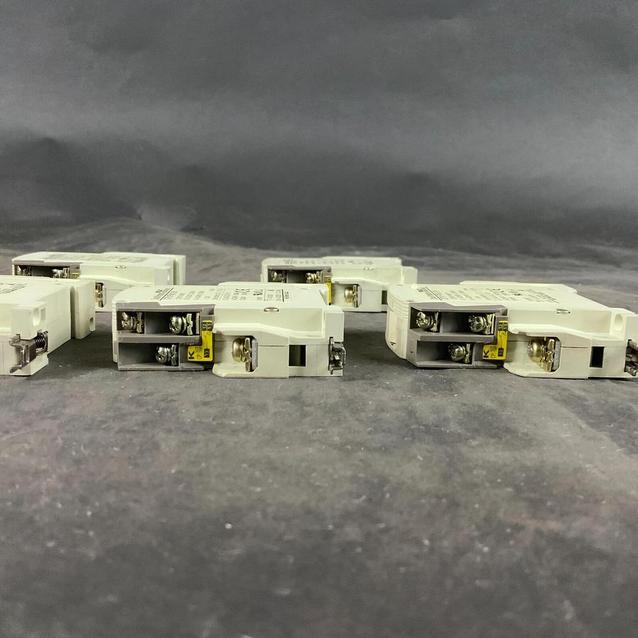 Used FUJI CIRCUIT PROTECTOR CP31FM/0.3K - SET OF 5 ($50 OBO)