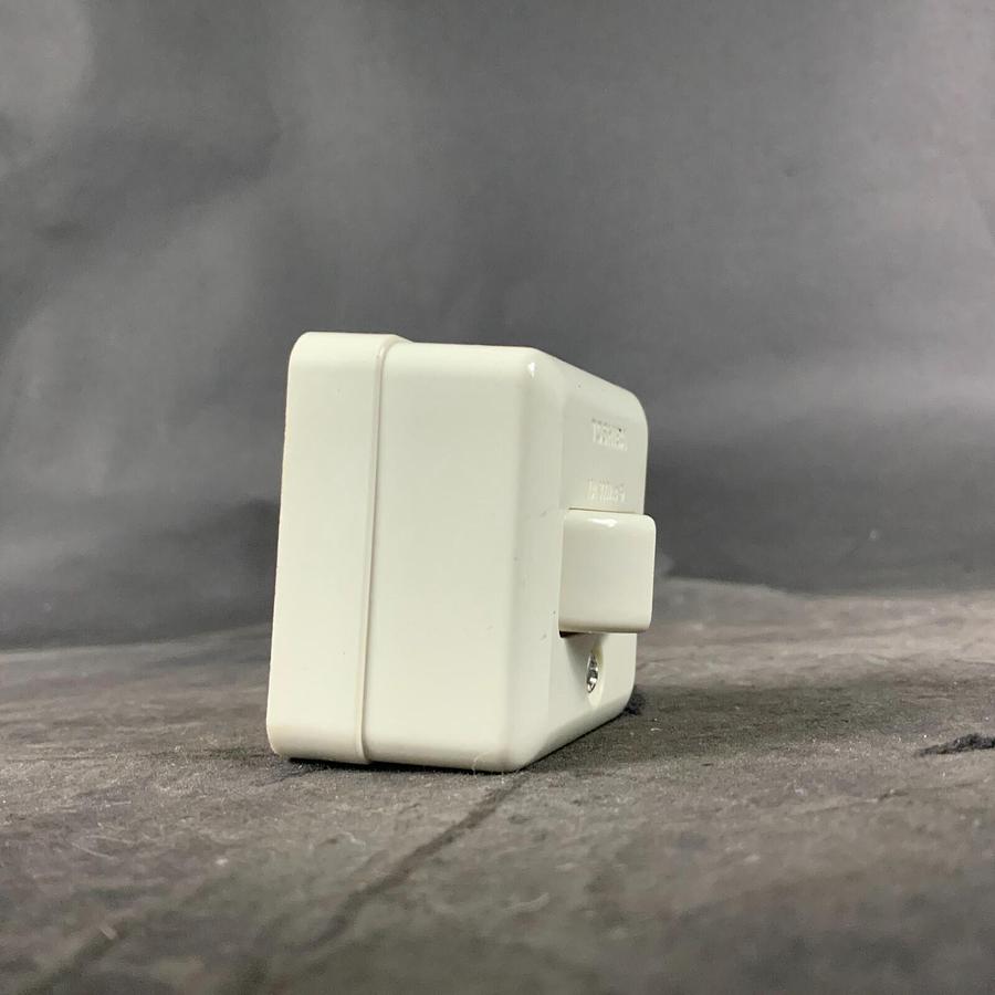 Used TOSHIBA DS-1071 EXPOSED SWITCH ($7 OBO)