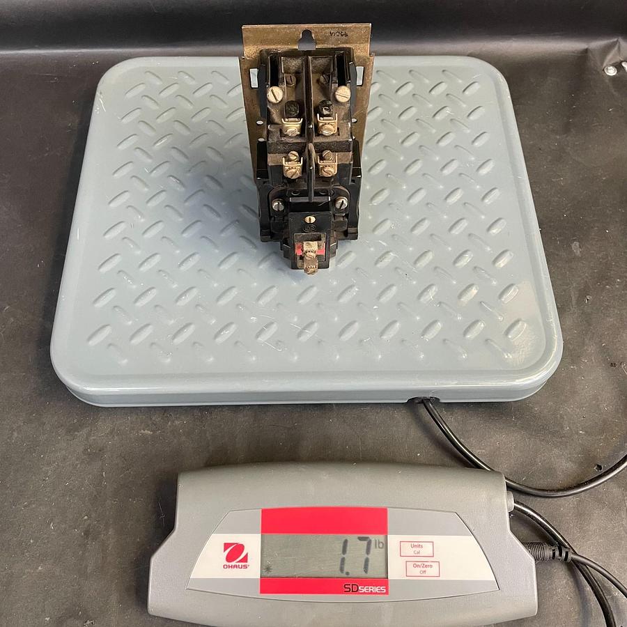 Used ALLEN BRADLEY BUL. 700 STYLE BR-200 RELAY