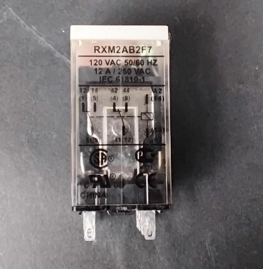 Used SCHNEIDER ELECTRIC RXM2AB2F7 RELAY ($4 OBO)
