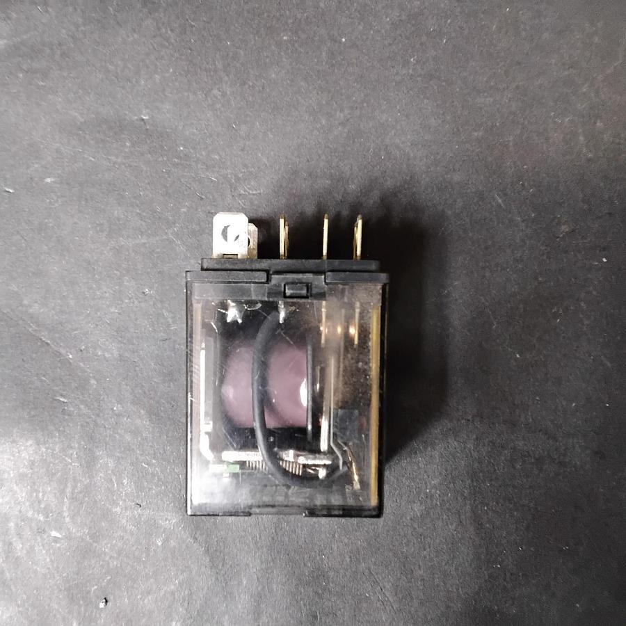 Used FUJI ELECTRIC HH62P-L MINIATURE POWER RELAY ($5 OBO)