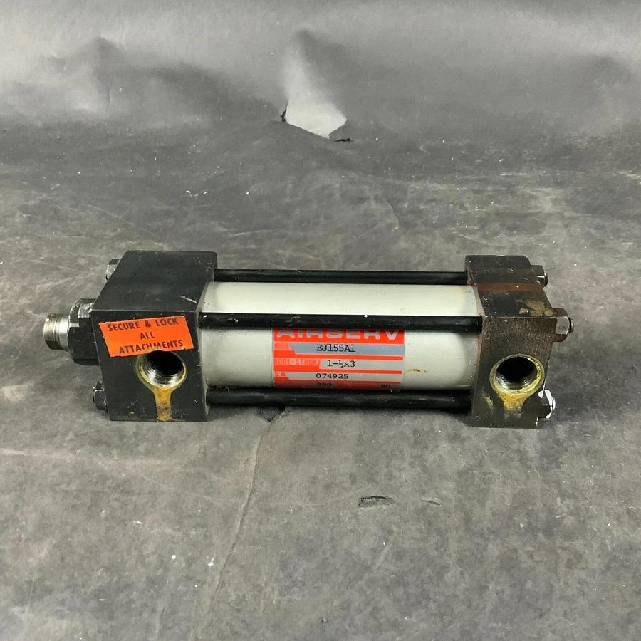 Used AIRSERVE EJ155A1 PNEUMATIC CYLINDER ($85 OBO)