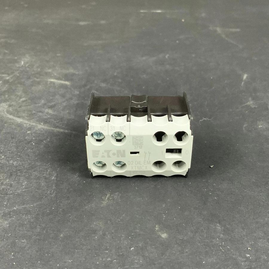 Used EATON 02DILEM AUXILLARY CONTACT - NEW IN BOX - SET OF 5 ($35 OBO)