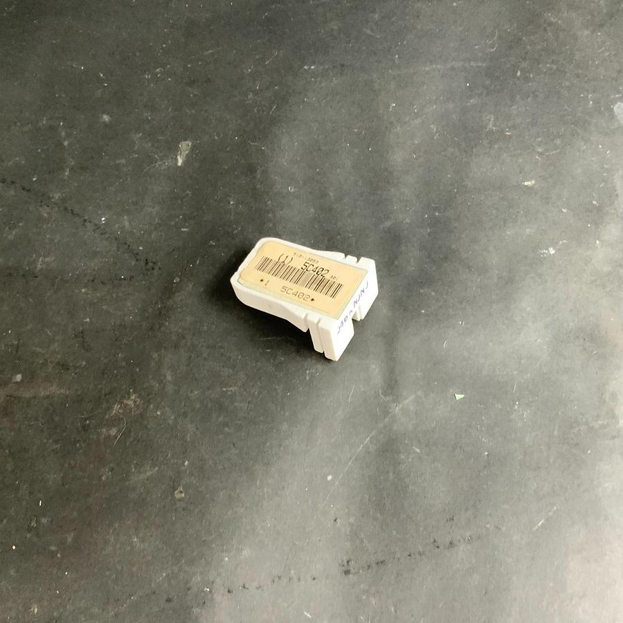 Used LEVITON 5C402 LAMP SUPPORT CLIP ($5 OBO)