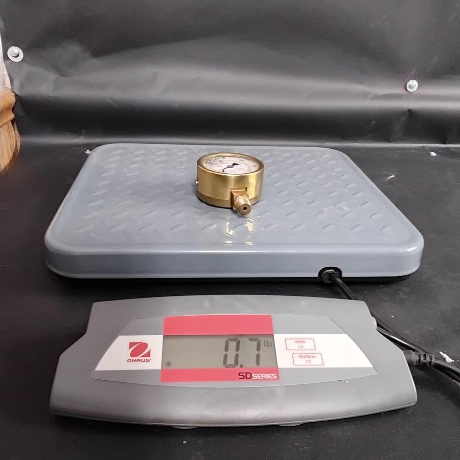 Used NOSHOK 0-3000 PSI PRESSURE GUAGE ($15 OBO)