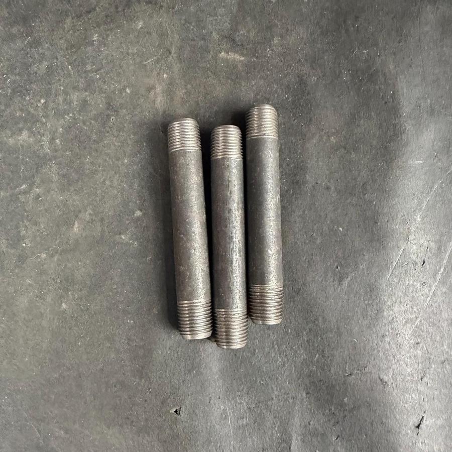 Used MSC 1/8X2-1/2 BLK WELDED NIPPLE - SET OF 3