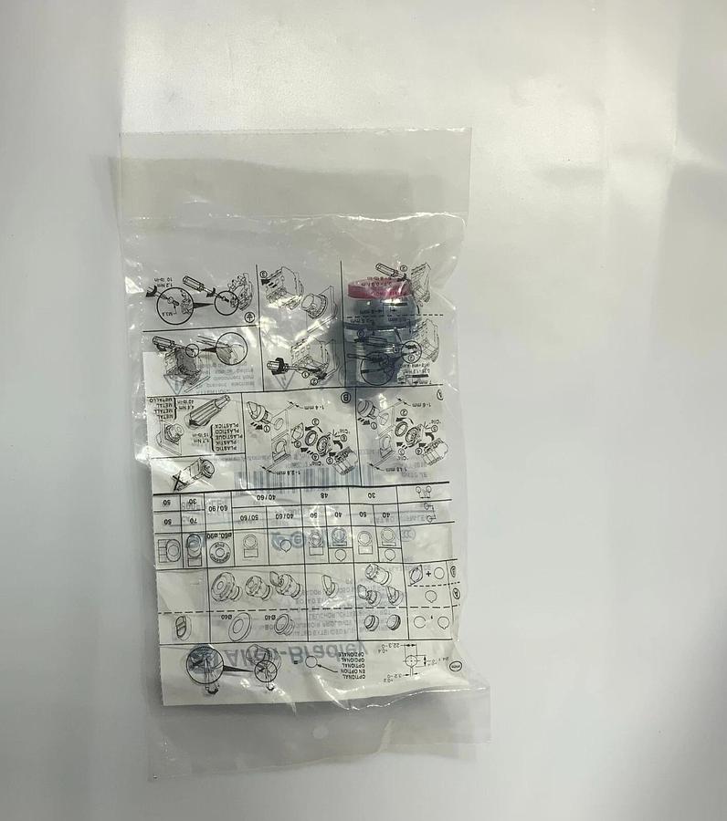 ALLEN BRADLEY 800FM-LE4