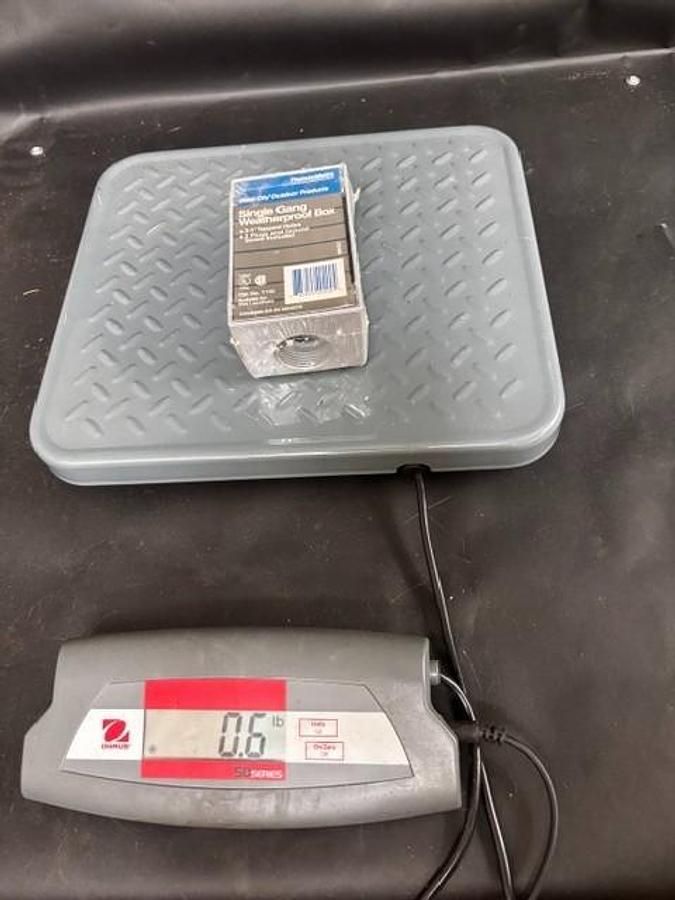 Used THOMAS & BETTS STEEL CITY T100 WEATHERPROOF ELECTRICAL BOX ($12 OBO)