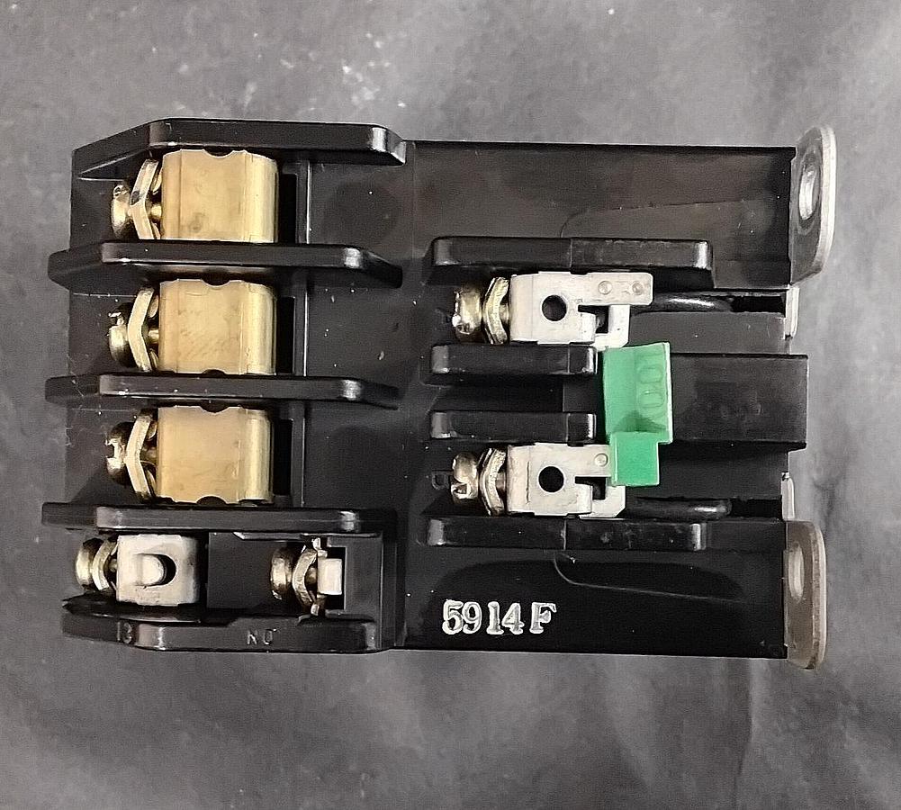 Used FUJI ELECTRIC FMCA-1-100VMAG CONTACTOR ($26 OBO)