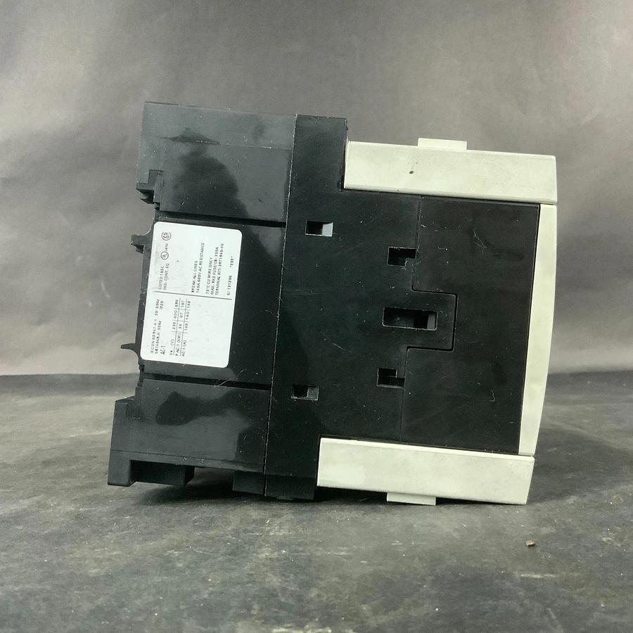 Used SIEMENS 3RT1446-1B CONTACTOR ($125 OBO)