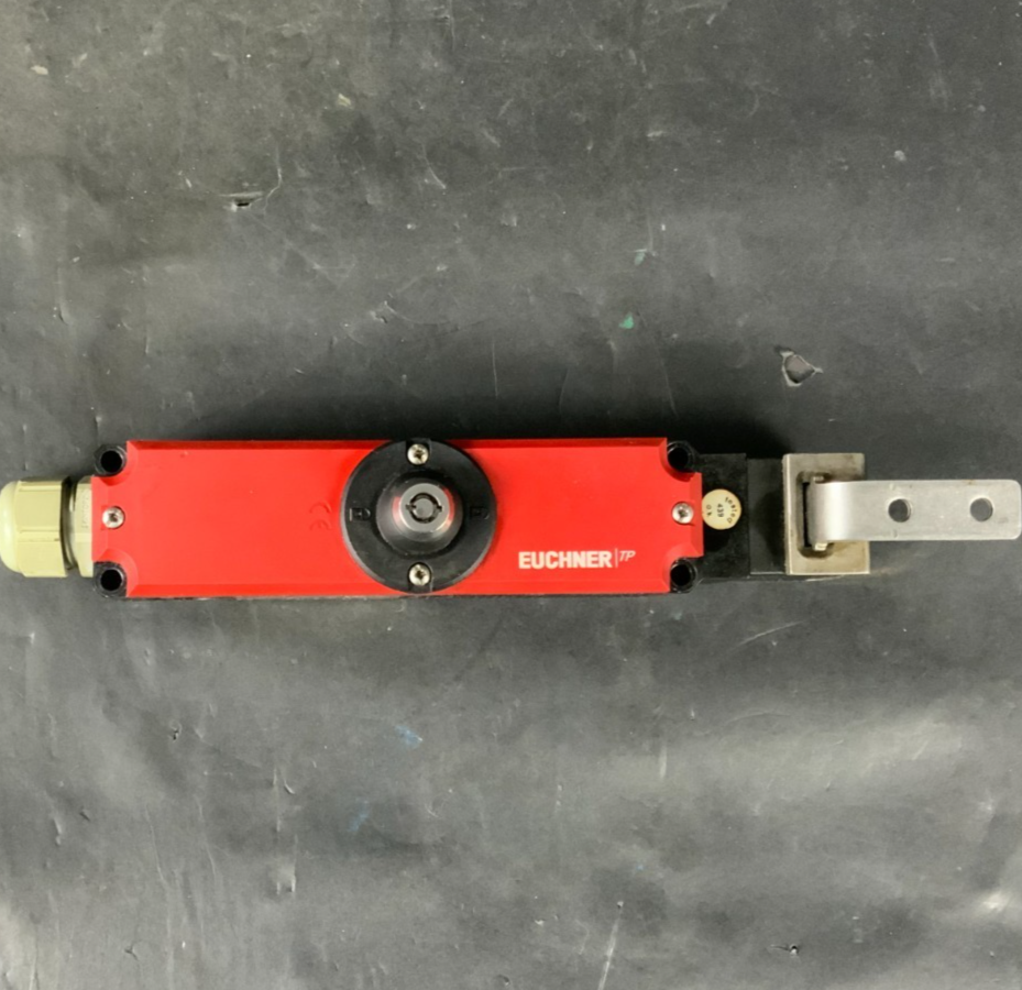 Used EUCHNER TP3-4141A024M GUARD LOCKING SAFETY SWITCH ($80 OBO)