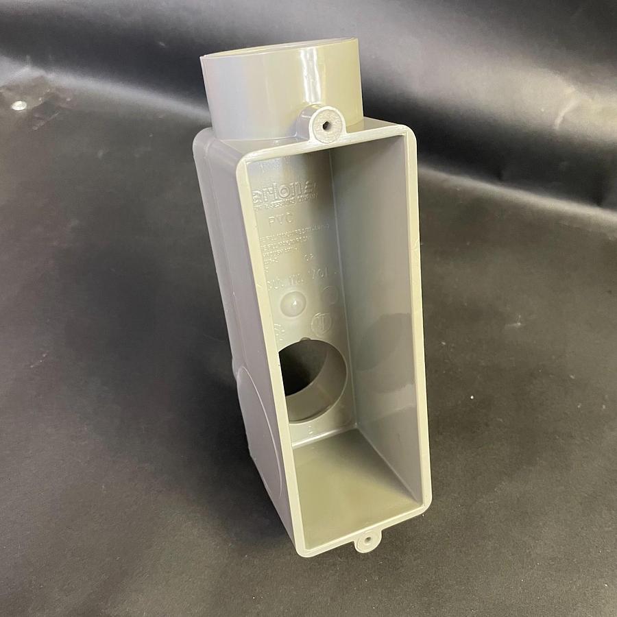 Used CARLONE E986H 1-1/2" TYPE LB CONDUIT BODY