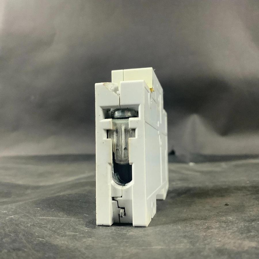 Used SIEMENS 5SX21-D10 CIRCUIT BREAKER ($15 OBO)