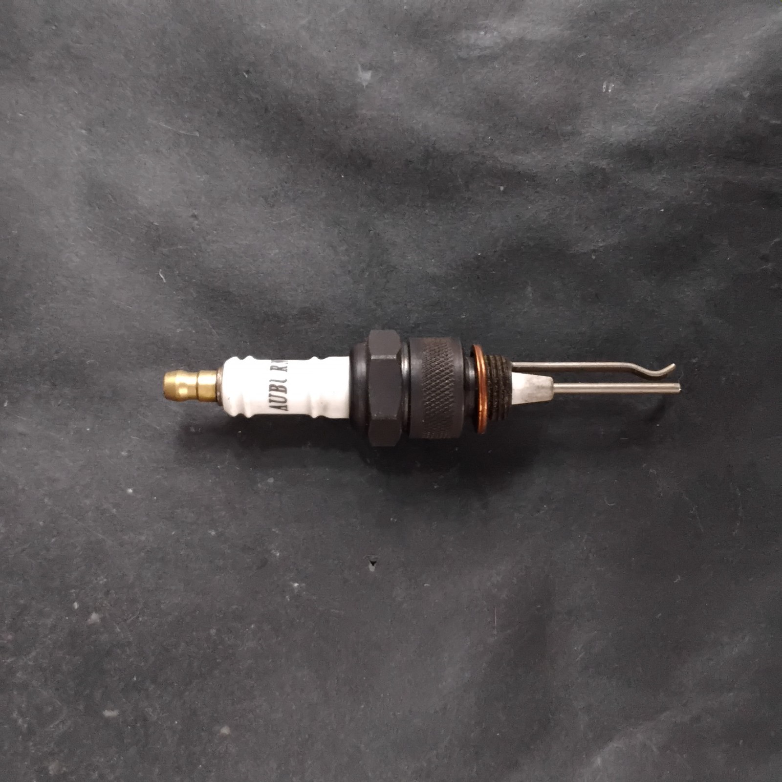Used AUBURN E5-I-31 SPARK PLUG ($30 OBO)