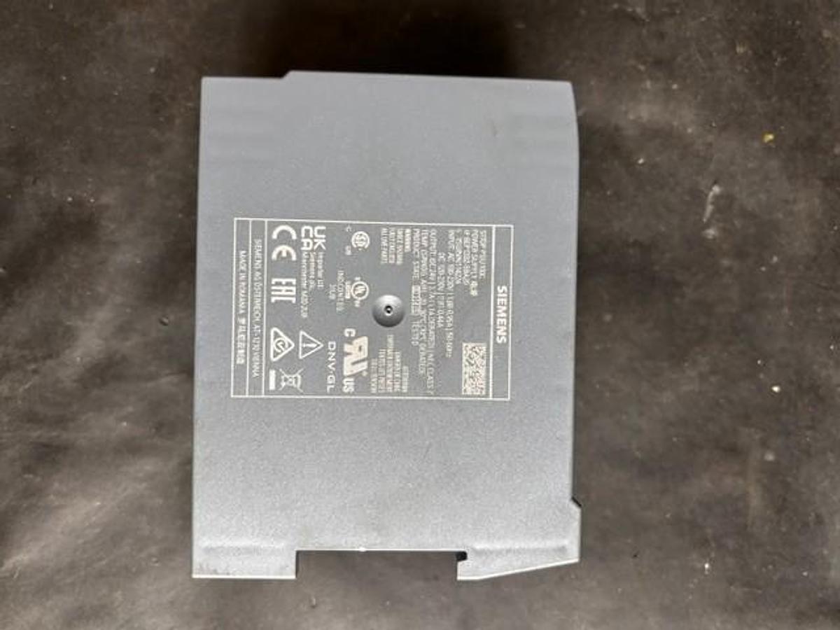 Used SIEMENS 6EP1332-5BA20 POWER SUPPLY