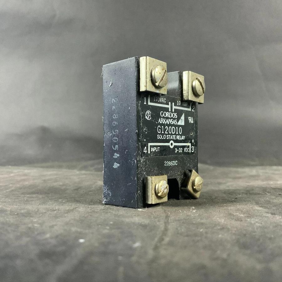 Used GORDOS ARKANSAS G120D10 SOLID STATE RELAY ($15 OBO)
