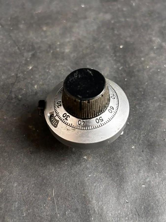 Used VISHAY MODEL 21 TURNS COUNTING DIAL ($17 OBO)