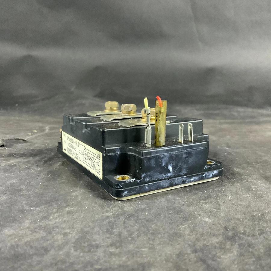 Used MITSUBISHI QM100DY-H TRANSISTOR MODULE ($45 OBO)