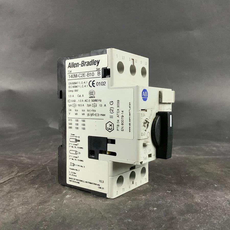 Used ALLEN BRADLEY 140M-C2E-B10 CIRCUIT BREAKER ($35 OBO)