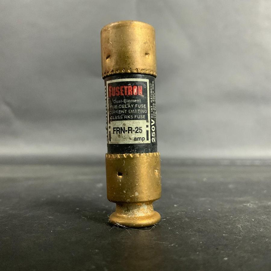 Used BUSSMANN FRN-R-25 FUSE - SET OF 10 ($40 OBO)