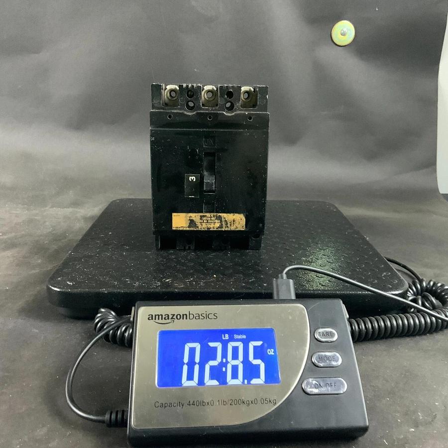 Used WESTINGHOUSE EA3015 CIRCUIT BREAKER ($35 OBO)