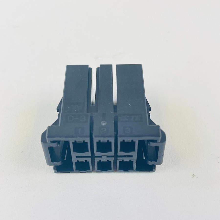 Used TE CONNECTIVITY AMP 2-178289-3 D-3 YY 6-POS DUAL-ROW RECEPTACLE 10 PCS
