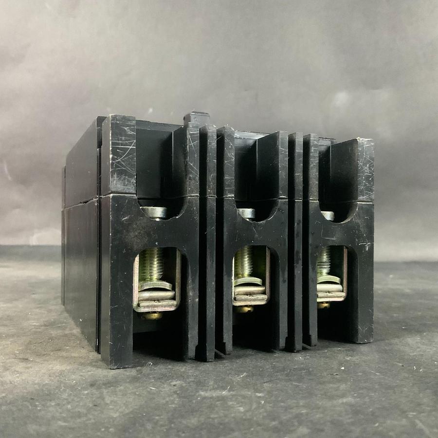 Used WESTINGHOUSE EB3100N CIRCUIT BREAKER ($55 OBO)