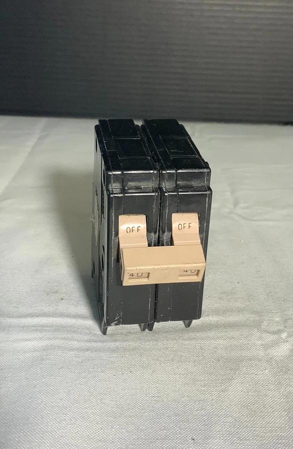 EATON CH240CS ($33.99 OBO)