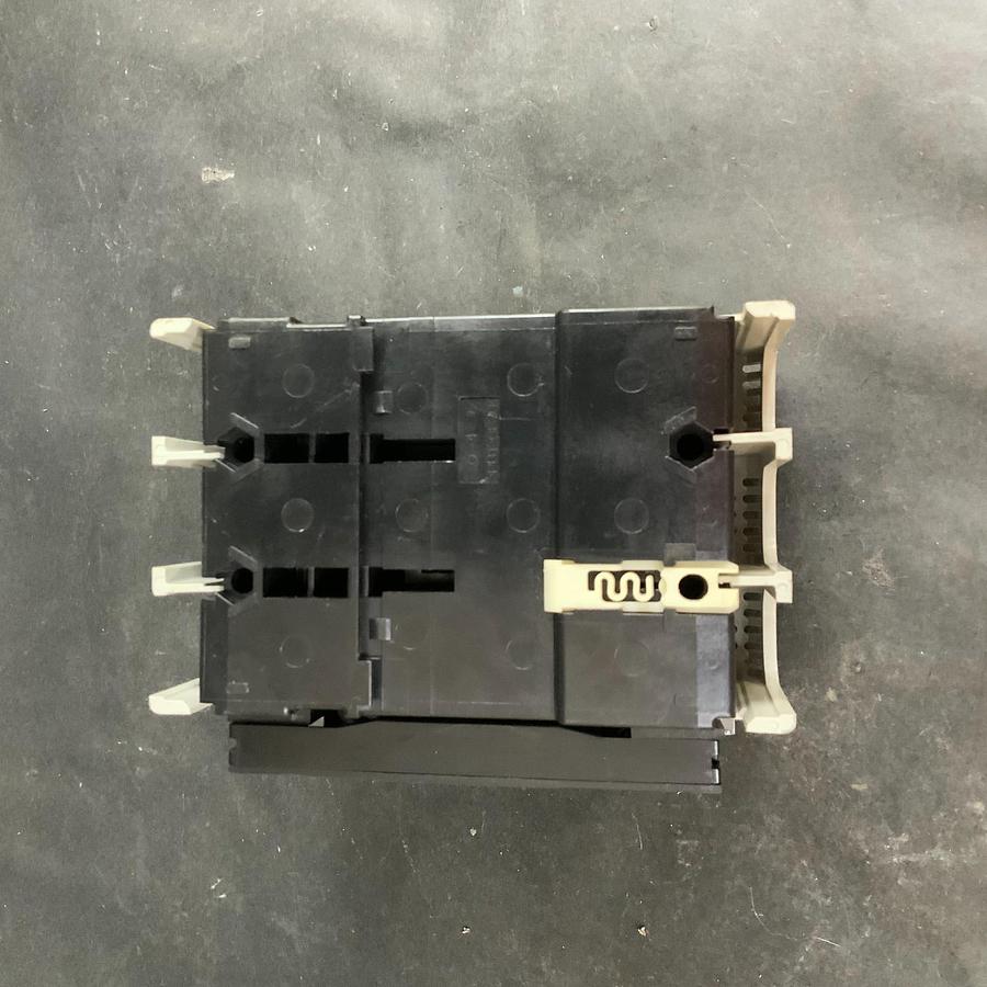 Used FUJI ELECTRIC BW50RAGU3P003 50/60HZ 3A 690VAC ($90 OBO)