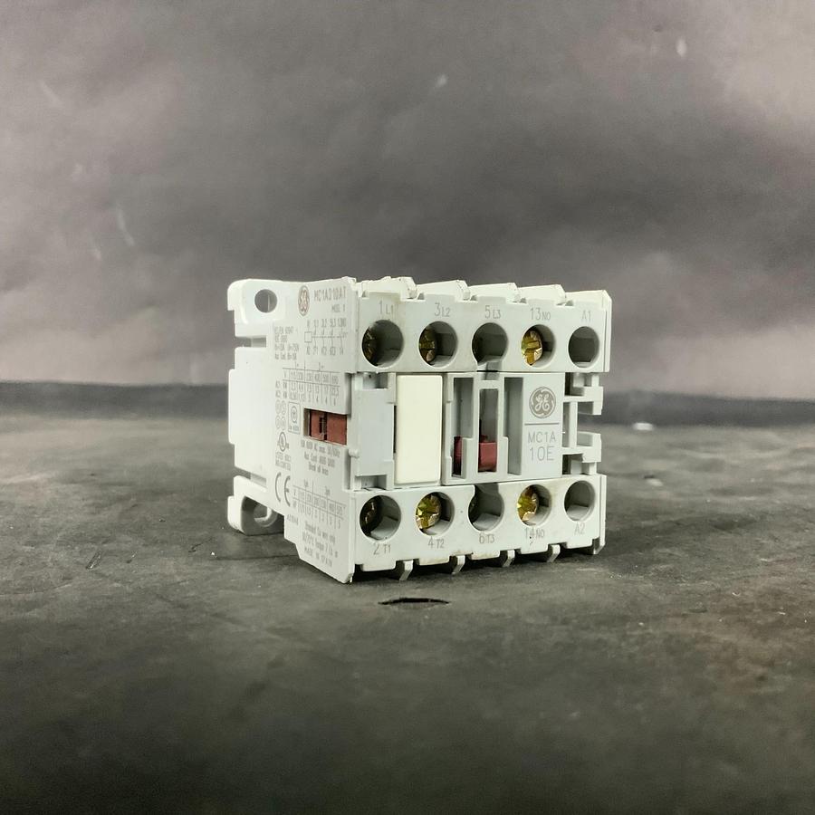 Used GENERAL ELECTRIC MC1A310AT CONTACTOR ($40 OBO)
