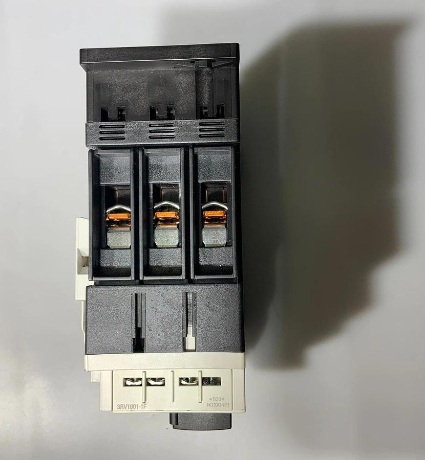 Used SIEMENS 3RV1031-4EA10 ($39.99 OBO)