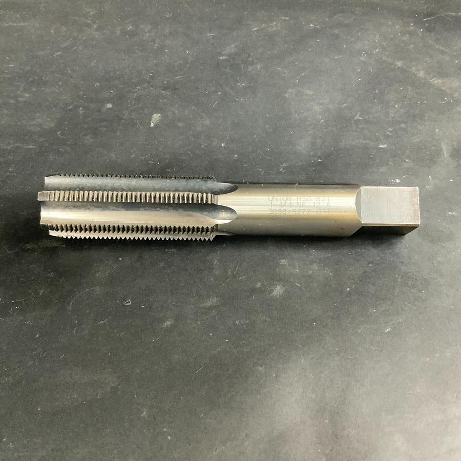 Used UNION 3839-5272 1-1/4”-12 6-FLUTE NF HSG GH4 GROUND PLUG TAP ($40 OBO)