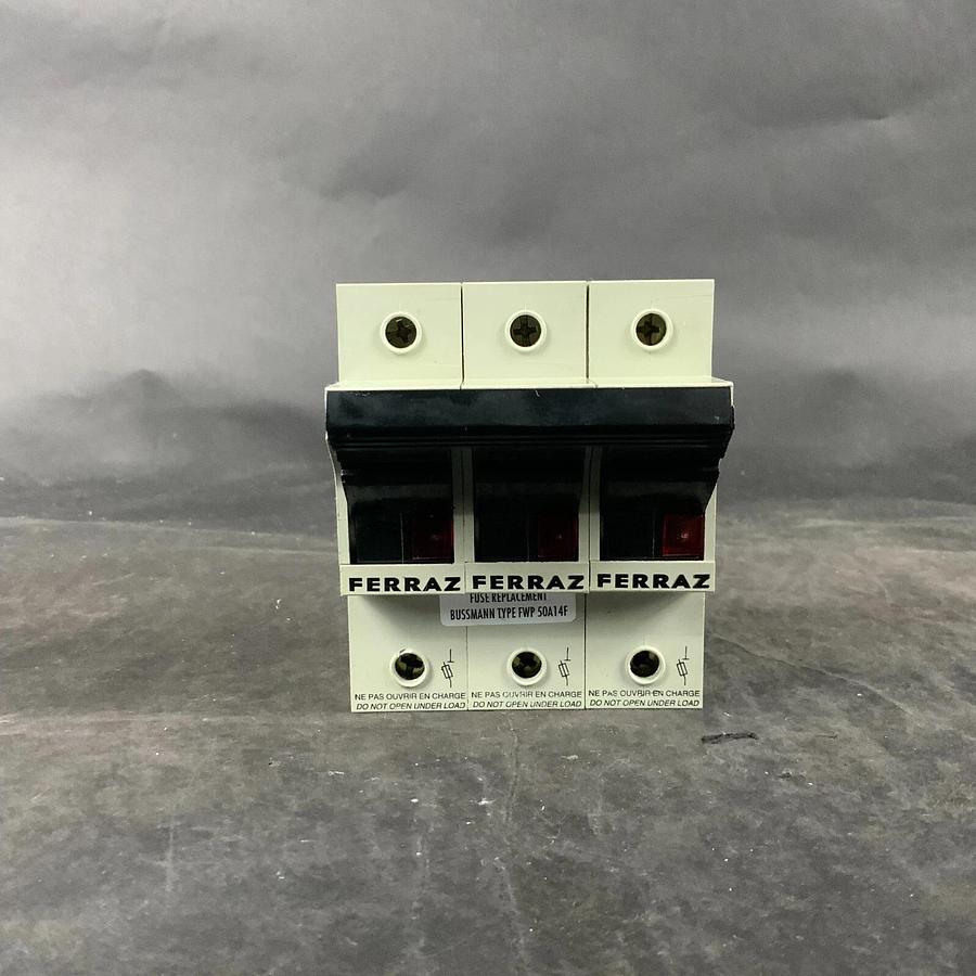 FERRAZ SHAWMUT ST-14-III FUSE HOLDER ($35 OBO)