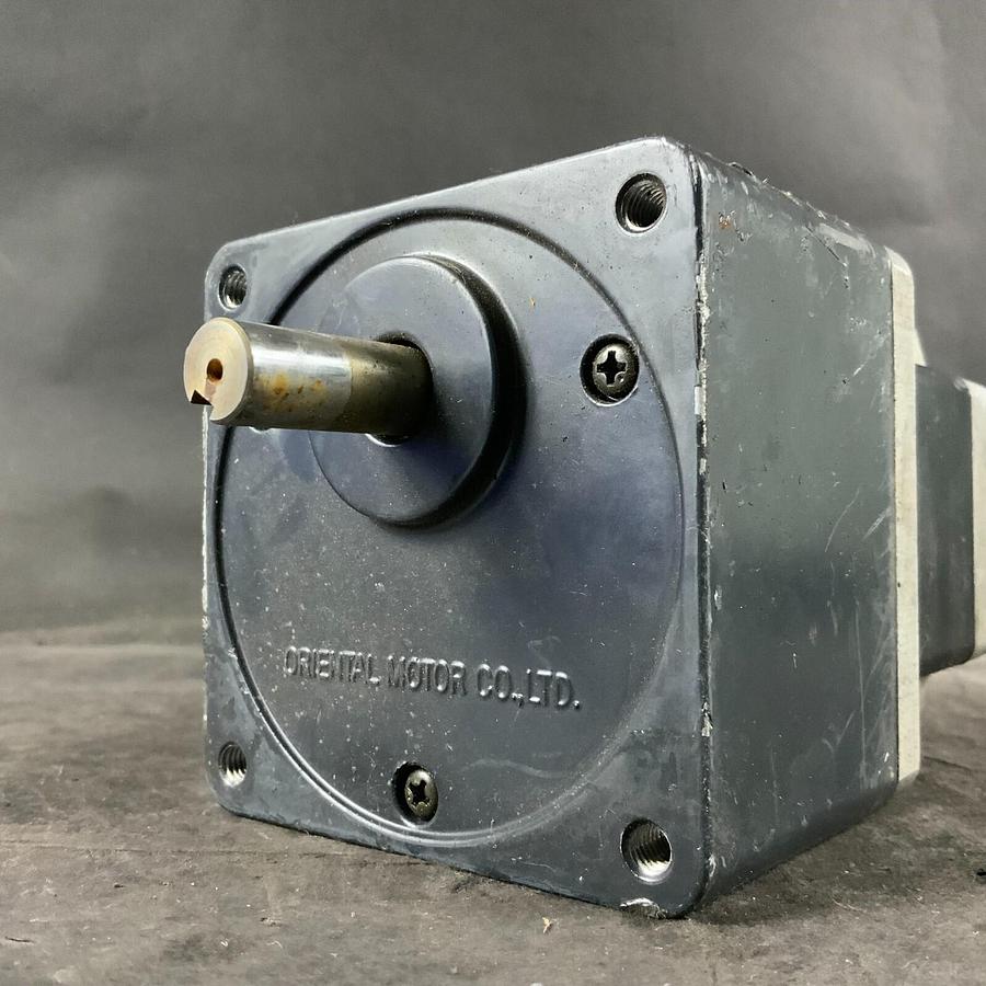 Used VEXTA PK296AE-5G9 STEPPING MOTOR ($100 OBO)