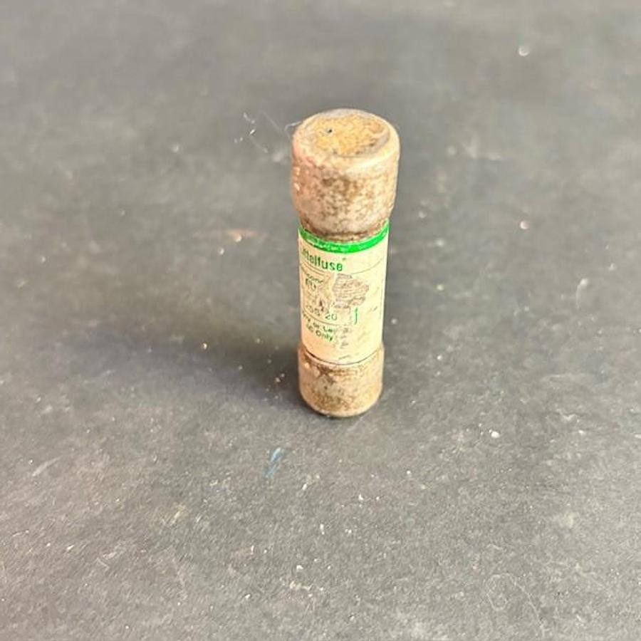Used LITTELFUSE L25S-20 FAST-ACTING FUSE